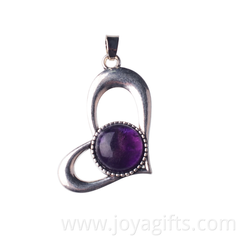 heart shape pendant